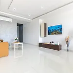 New Spacious Apartment 3 Bdr 2 Bth Bugibba S